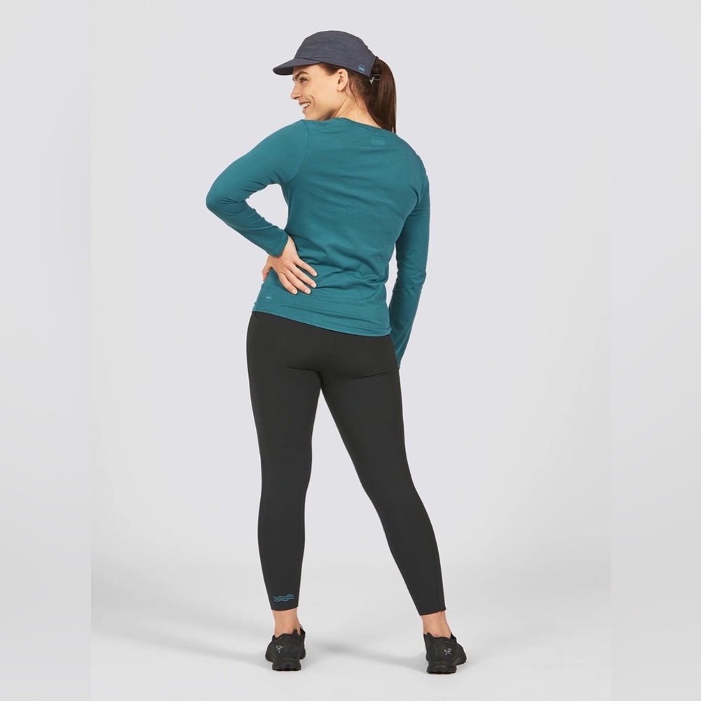 Janji Runterro Bio Long Sleeve Tee Shirt in Jasper Green, Women’s size Small - Picture 15 of 15